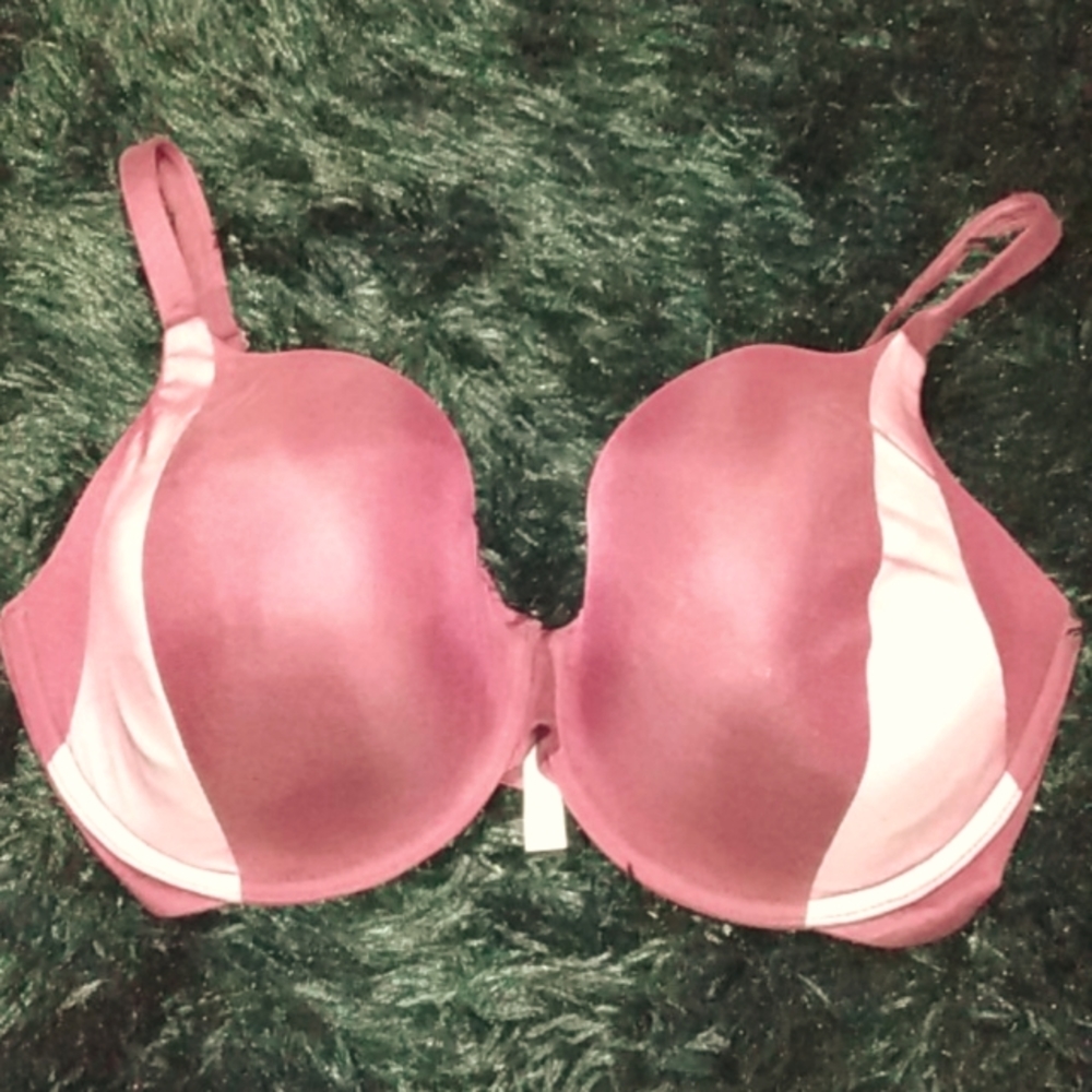 Victoria's Secret  Size 36DDD BURGANDY  BRA
